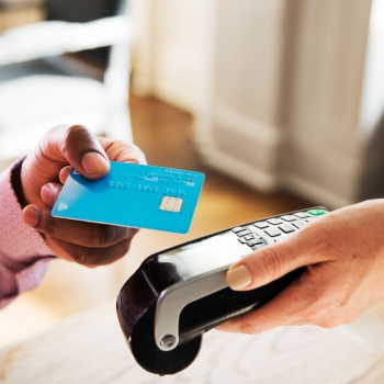 ЗАБЕЗПЕЧЕННЯ МОЖЛИВОСТІ ПОКУПЦІВ РОЗРАХОВУВАТИСЬ ПЛАТІЖНОЮ КАРТКОЮ (ПРОЕКТ ПОСТАНОВИ КМУ)
